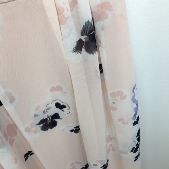Dorothy Perkins Floral Maxi Dress - Picture 3 of 8